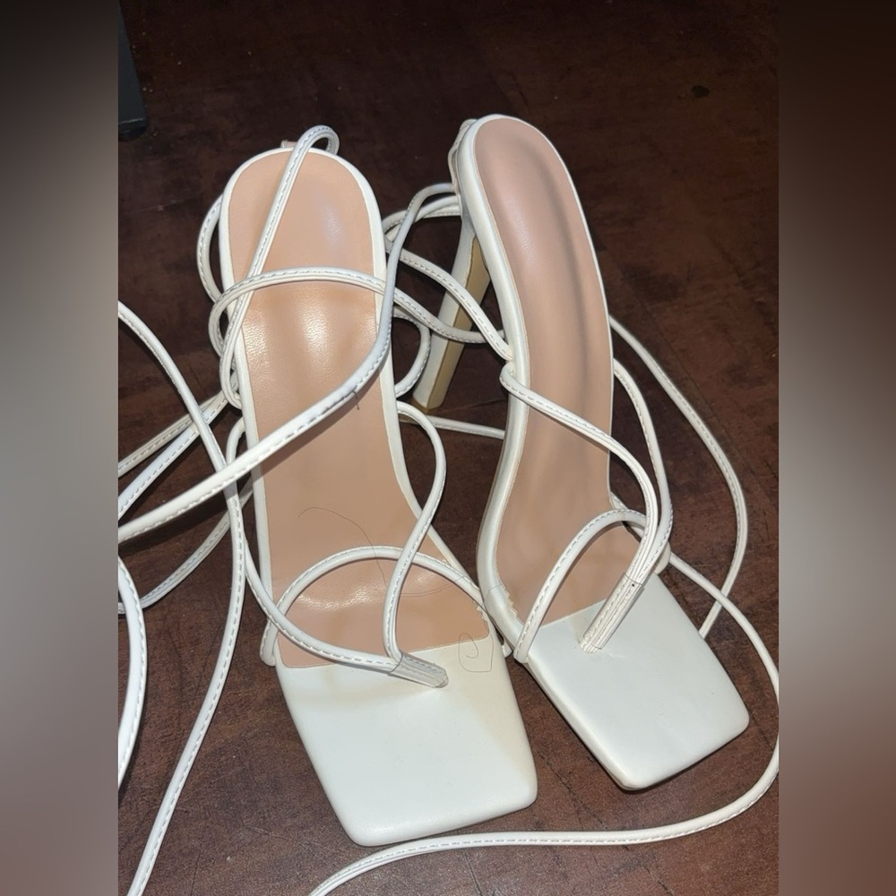 White heels Womens size 7